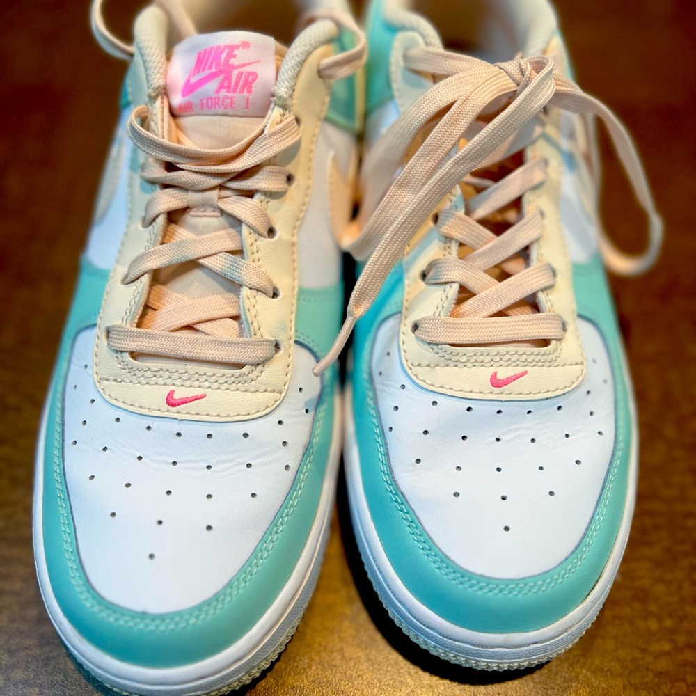 Nike Air Force 1 Low "Jade Ice/Guava Ice/White/Pink Spell" - Size 7Y or W8
